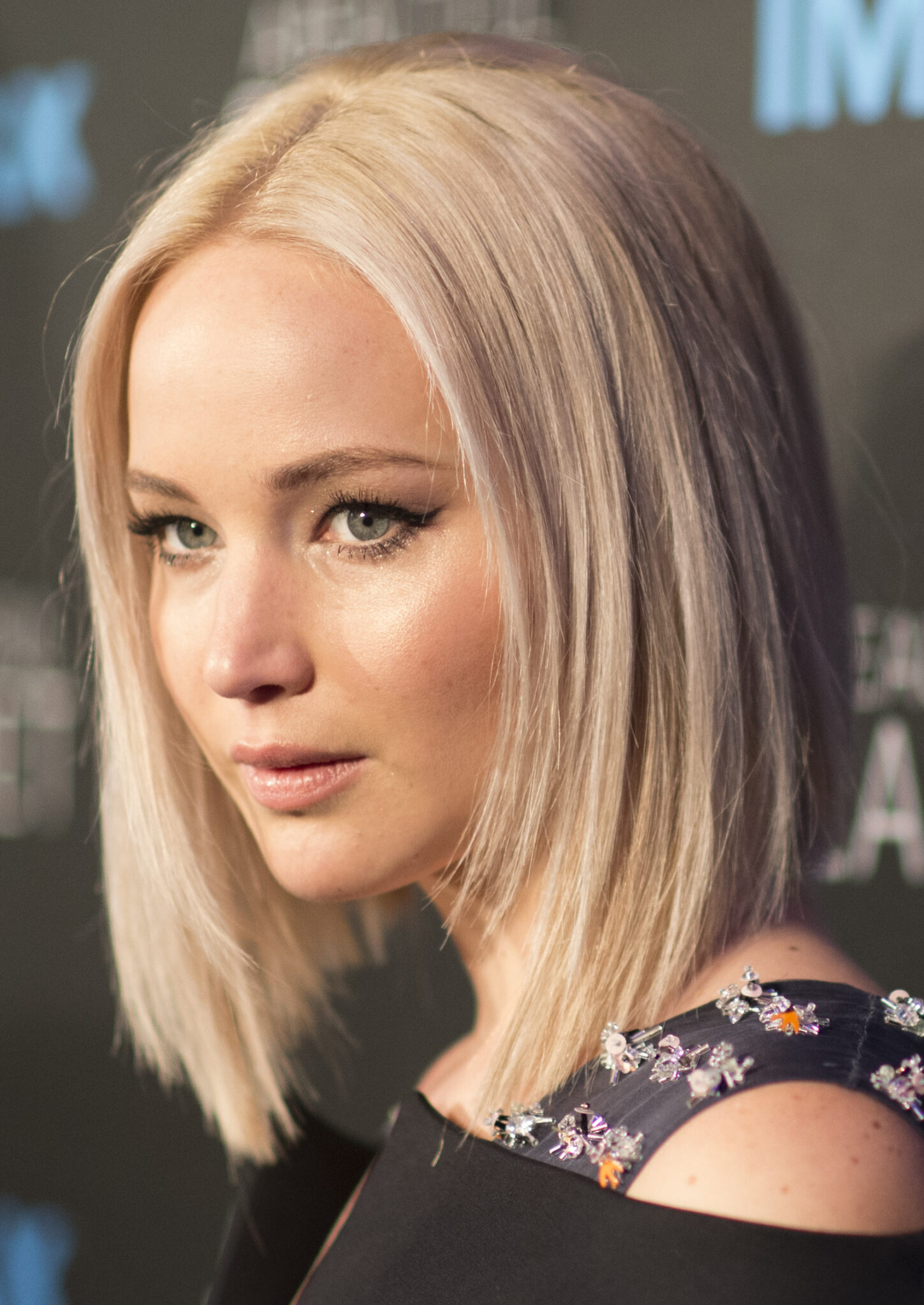 Jennifer Lawrence – Louisville